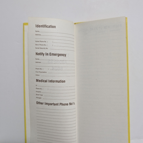 Vintage Disney Productions Mickey Mouse Phone and Address Book Unused 1980-1981 - Picture 5 of 8